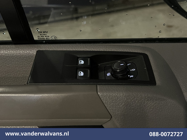 Volkswagen Crafter 2.0 TDI 140pk L4H4 L3H3 Euro6 # Airco | 2x Zijdeur | Camera | Apple Carplay android auto, bijrijdersbank, 270 gr. achterdeuren,