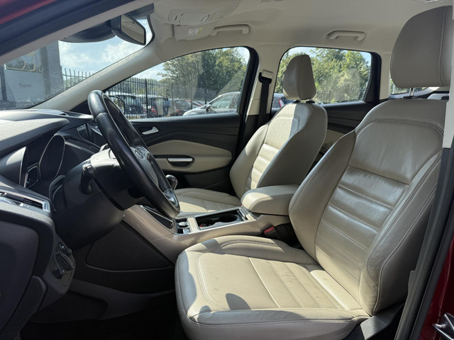 Ford Kuga 1.5 EcoBoost Titanium 2e Eigenaar,Dealer Onderhouden,Leder,Navi,Camera,Clima,Cruise,Stoelverwarming,6 Bak,150pk,Nieuwe Apk bij A