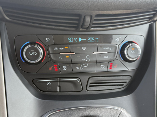 Ford Kuga 1.5 EcoBoost Titanium 2e Eigenaar,Dealer Onderhouden,Leder,Navi,Camera,Clima,Cruise,Stoelverwarming,6 Bak,150pk,Nieuwe Apk bij A