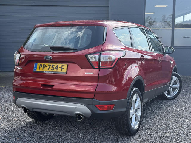 Ford Kuga 1.5 EcoBoost Titanium 2e Eigenaar,Dealer Onderhouden,Leder,Navi,Camera,Clima,Cruise,Stoelverwarming,6 Bak,150pk,Nieuwe Apk bij A