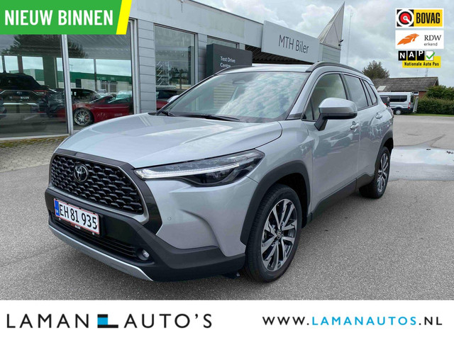 toyota-corolla-cross-hybrid-140pk-style-premium-2025---carplay-stuur--en-stoelverwarming-ecc-acc-18-lmv-pdc-camera-bsm-metallic---hybrid-voorschoten