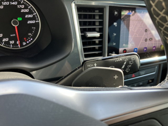 Seat Ateca 1.5 TSI Style Business Intense 150 pk AUT. | 1e eigenaar | dealer onderh. | navigatie | camera | apple carplay | BTW auto