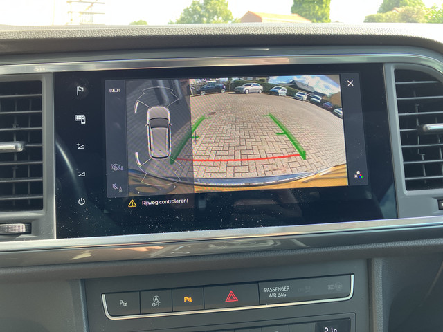 Seat Ateca 1.5 TSI Style Business Intense 150 pk AUT. | 1e eigenaar | dealer onderh. | navigatie | camera | apple carplay | BTW auto