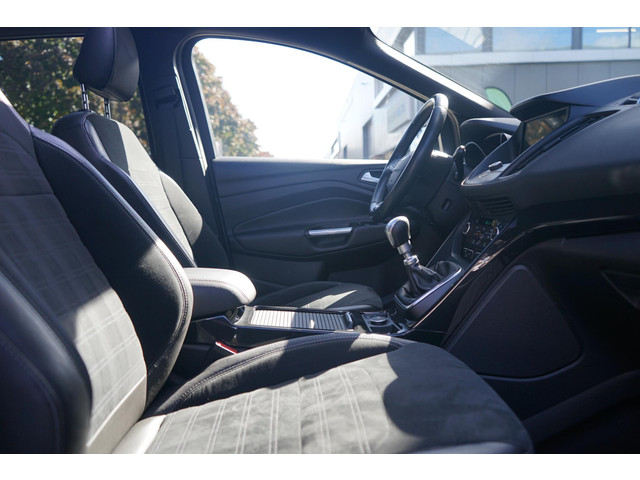 Ford Kuga 1.5 EcoBoost ST Line Cruise, Pano, Xenon, Clima,