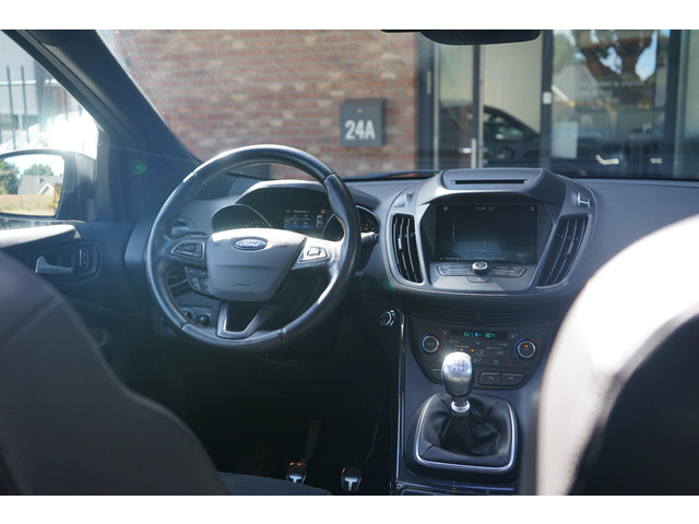 Ford Kuga 1.5 EcoBoost ST Line Cruise, Pano, Xenon, Clima,