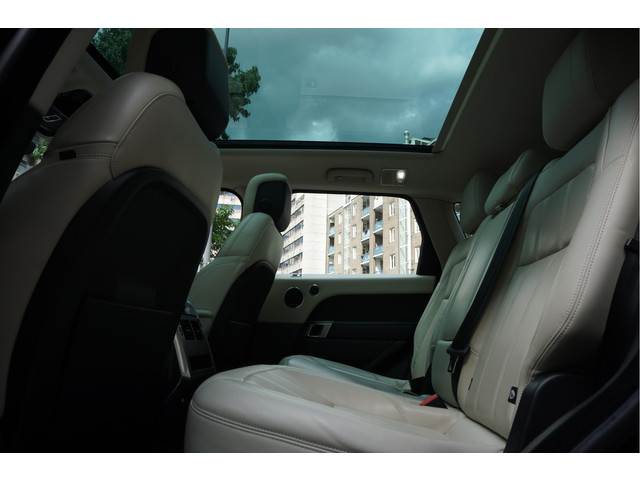 Land Rover Range Rover Sport 2.0 P400e HSE Black Optic | Ivoorwit Leder | Panoramadak | Meridian sound | Luchtvering | Apple Carplay | Virtual Cockpit 3x LED