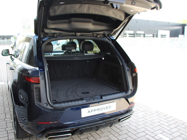 Land Rover Range Rover Sport P440e Dynamic SE | Black Pack | Panorama dak | 23 Inch Gloss Black