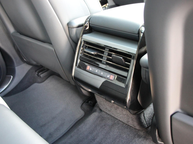 Land Rover Range Rover Sport P440e Dynamic SE | Black Pack | Panorama dak | 23 Inch Gloss Black