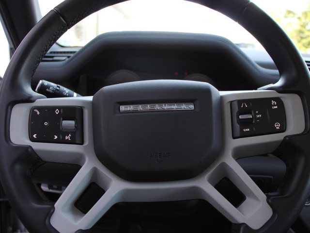 Land Rover Defender 110 P400e 110 XS Edition | Koelbox | Elektrisch uit- inklapbare trekhaak