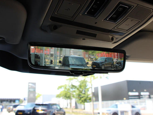 Land Rover Defender 110 P400e 110 XS Edition | Koelbox | Elektrisch uit- inklapbare trekhaak