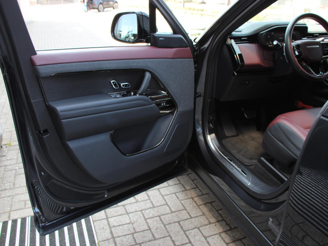 Land Rover Range Rover Sport P510e Autobiography *DEEP GARNET*