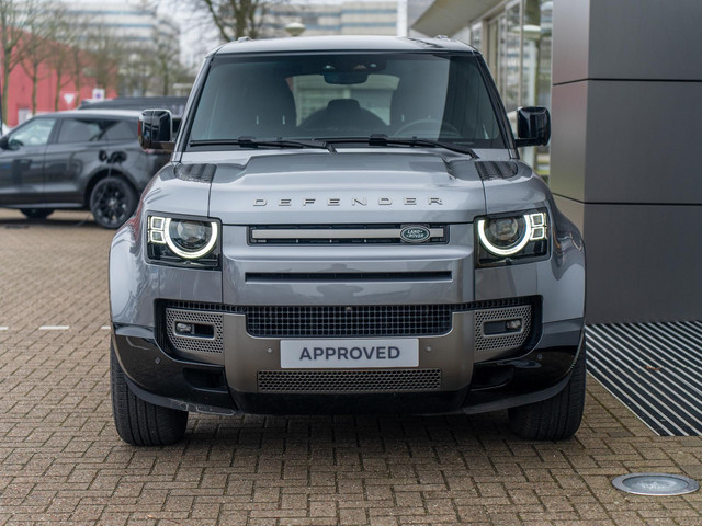 Land Rover Defender P400e 110 X-Dynamic SE