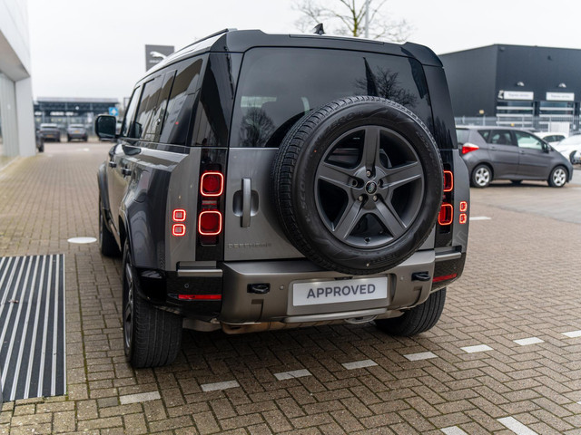Land Rover Defender P400e 110 X-Dynamic SE