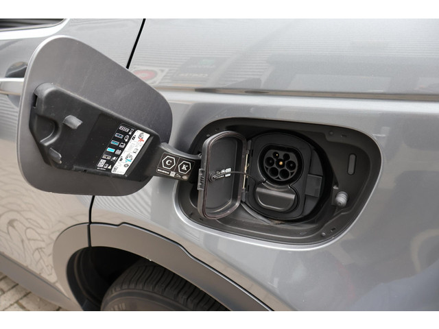 Land Rover Discovery Sport P300e 1.5 S 1e Eigenaar | NL-Auto | Dealer Onderh. | BTW | 360' Cam | Elek Stoel | Stoelverwarming | Climate | Cruise | Carplay
