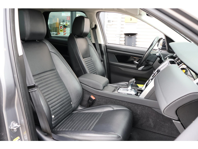 Land Rover Discovery Sport P300e 1.5 S 1e Eigenaar | NL-Auto | Dealer Onderh. | BTW | 360' Cam | Elek Stoel | Stoelverwarming | Climate | Cruise | Carplay