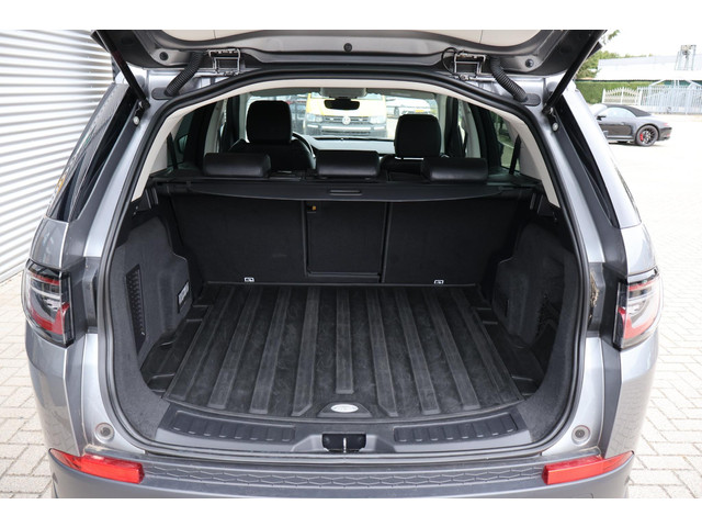 Land Rover Discovery Sport P300e 1.5 S 1e Eigenaar | NL-Auto | Dealer Onderh. | BTW | 360' Cam | Elek Stoel | Stoelverwarming | Climate | Cruise | Carplay