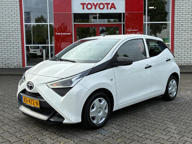 toyota-aygo-x-fun-airco-el-ramen-bluetooth-radio-all-seasons-nl-auto-dealer-onderhouden
