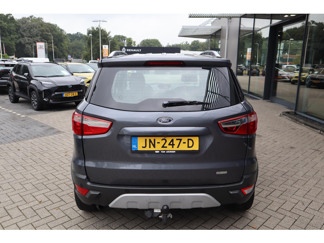 Ford EcoSport 125PK TITANIUM CAMERA TREKHAAK STOEL VOORRUITVERW. LEDER P-SENSOREN CLIMA LM-VELGEN DEALERONDERHOUDEN