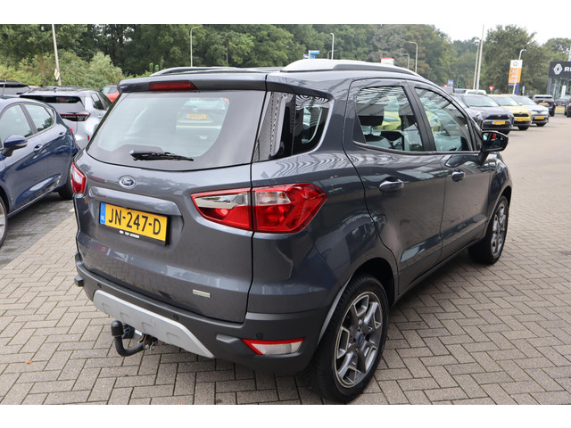 Ford EcoSport 125PK TITANIUM CAMERA TREKHAAK STOEL VOORRUITVERW. LEDER P-SENSOREN CLIMA LM-VELGEN DEALERONDERHOUDEN