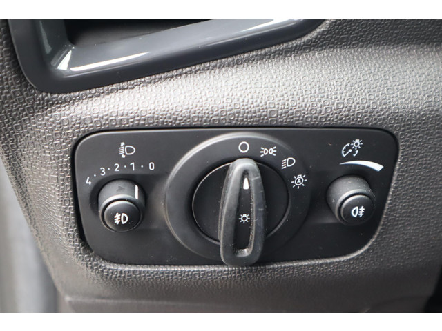 Ford EcoSport 125PK TITANIUM CAMERA TREKHAAK STOEL VOORRUITVERW. LEDER P-SENSOREN CLIMA LM-VELGEN DEALERONDERHOUDEN