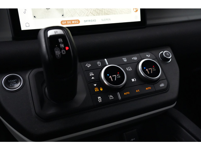 Land Rover Defender 110 3.0 P400 110 X-Dynamic SE 400pk Stoelverwarming Camera Trekhaak