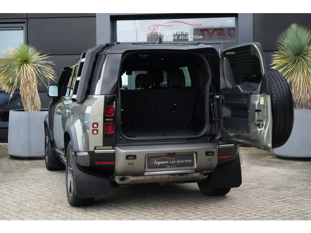 Land Rover Defender 110 3.0 P400 110 X-Dynamic SE 400pk Stoelverwarming Camera Trekhaak