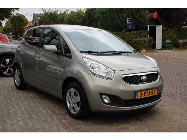 kia-venga-1.4-cvvt-90pk-comfortline---navi--clima--cruise--camera--trekhaak--nl-auto
