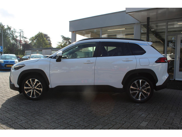 toyota-corolla-cross-2.0-high-power-hybrid-launch-edition-pano-dak-jbl-geluid-dodehoek-stoel--stuur-verw.-el-achterklep-360camera