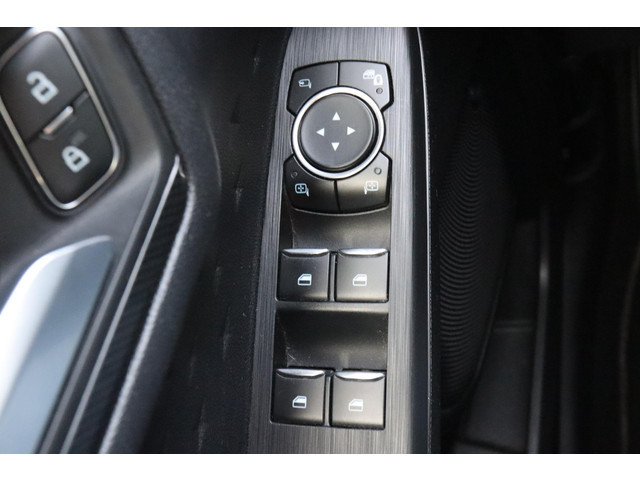 Ford Kuga 1.5 ECOBOOST ST-LINE X | ELEK. TREKHAAK | B&O | HALF LEDER | CARPLAY | VOORRUITVERW. | CLIMATE | KEY-LESS