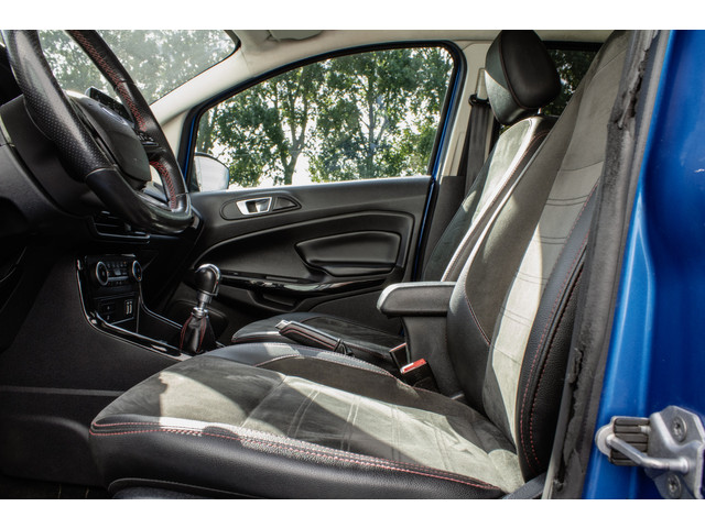 Ford EcoSport 1.0 125pk EcoBoost ST-Line Trekhaak  Carplay  Half lederen int,  Stuur + stoelverwarming  DAB+