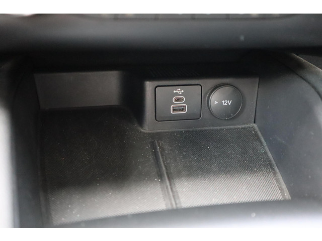 Ford Kuga 2.5 PHEV ST-LINE-X 4JR-GARANTIE B&O 2XCAMERA BLIND-SPOT EL-STOELEN EL-ACHTERKLEP P-SENSOREN