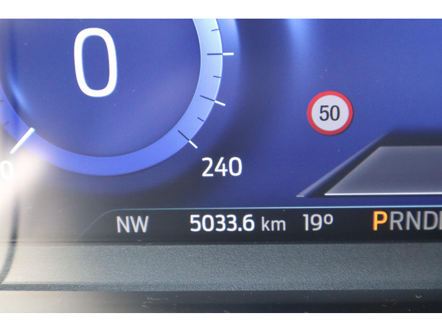 Ford Kuga 2.5 PHEV TITANIUM EL-TREKHAAK EL-STOELEN BLISS P-SENSOREN CAMERA WINTERPACK 4-JR GARANTIE