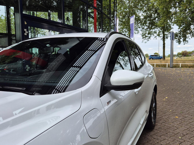 Ford Kuga 2.5 PHEV ST-Line | PDC+Camera | ECC | LM Velgen | LED verlichting