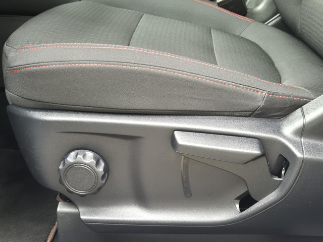 Ford Kuga 2.5 PHEV ST-Line | PDC+Camera | ECC | LM Velgen | LED verlichting