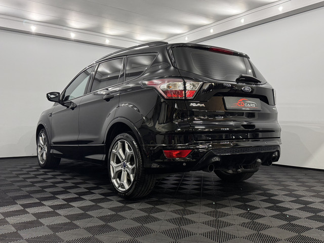 Ford Kuga 1.5 EcoBoost Vignale Pano, Half leder, Navi, Parkeersensoren, Keyless start, Cruise control, Stoelverwarming