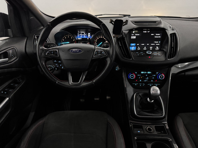 Ford Kuga 1.5 EcoBoost Vignale Pano, Half leder, Navi, Parkeersensoren, Keyless start, Cruise control, Stoelverwarming