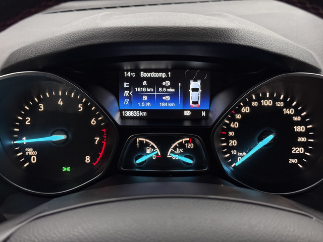 Ford Kuga 1.5 EcoBoost Vignale Pano, Half leder, Navi, Parkeersensoren, Keyless start, Cruise control, Stoelverwarming