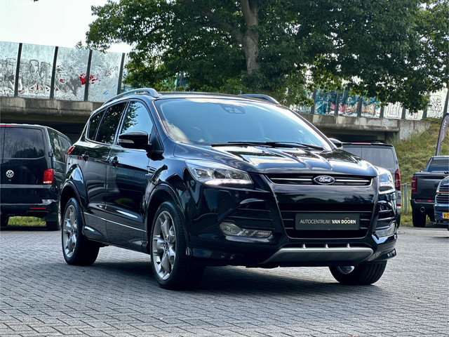 ford-kuga-1.6-titanium-plus---automaat---allwheeldrive---trekhaak---1e-eigenaar---camera---elek.-achterklep---nette-staat