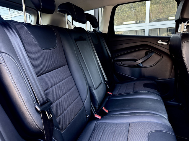 Ford Kuga 1.6 Titanium Plus | Automaat | Allwheeldrive | Trekhaak | 1e eigenaar | Camera | Elek. achterklep | Nette staat