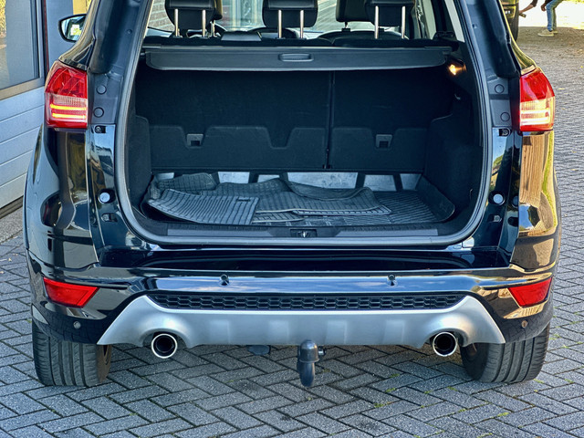 Ford Kuga 1.6 Titanium Plus | Automaat | Allwheeldrive | Trekhaak | 1e eigenaar | Camera | Elek. achterklep | Nette staat