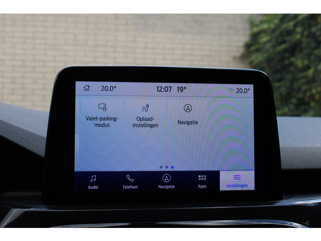 Ford Kuga 2.5 PHEV ST-Line X | Panoramadak | Trekhaak | BLIS | B&O | Head-up | Winterpack