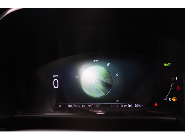 Ford Kuga 2.5 PHEV ST-Line X | Panoramadak | Trekhaak | BLIS | B&O | Head-up | Winterpack