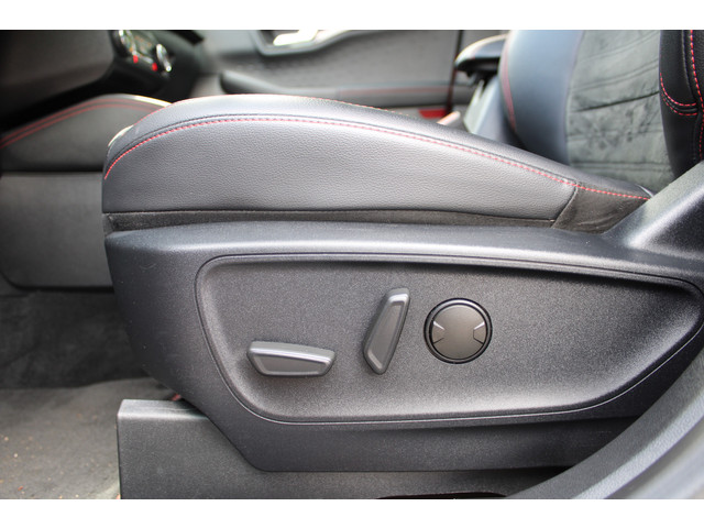 Ford Kuga 2.5 PHEV ST-Line X | Panoramadak | Trekhaak | BLIS | B&O | Head-up | Winterpack