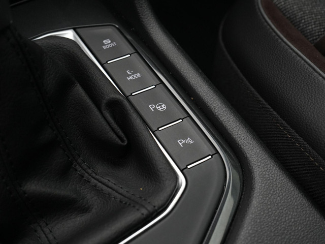 Seat Tarraco 1.4 TSI e-Hybrid 245 pk DSG PHEV Xcellence | Trekhaak | Stuur- achterbankverwarming | Achteruitrijcamera