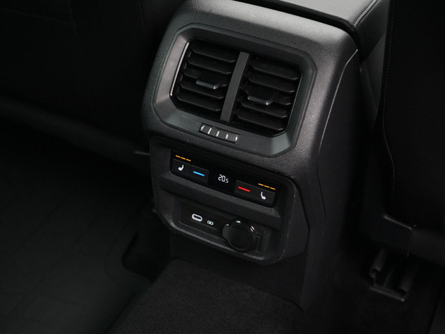 Seat Tarraco 1.4 TSI e-Hybrid 245 pk DSG PHEV Xcellence | Trekhaak | Stuur- achterbankverwarming | Achteruitrijcamera