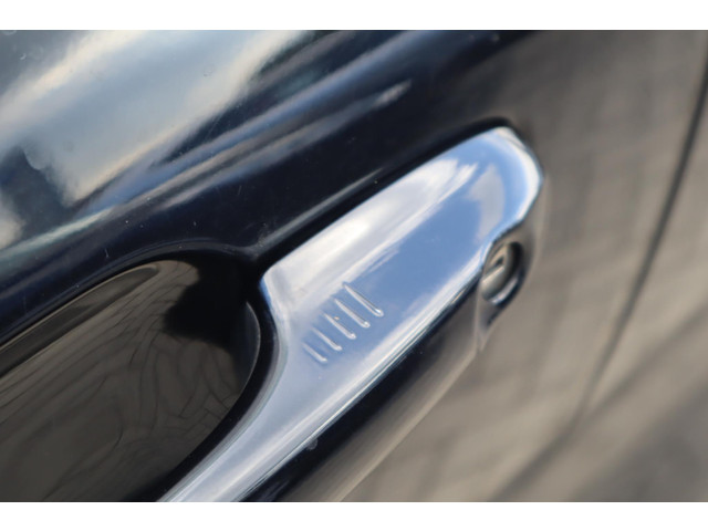 Ford Kuga 2.5 PHEV TITANIUM EL-TREKHAAK PANORAMADAK CAMERA CLIMA KEYLESS NAVI APPLE ANDROID NL-AUTO