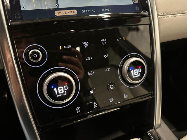 Land Rover Discovery Sport P300e 1.5 R-Dynamic HSE Pano   Navi   CarPlay   360 Camera   Meridian Sound   Trekhaak