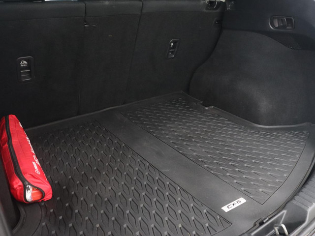 Mazda CX-5 2.0 SkyActiv-G 165 Skylease+ | Automaat | Bluetooth | Navigatie | Stoelverwarming | Adaptive cruise | DAB | Climate controle | L