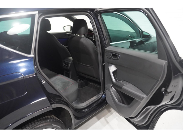 Seat Ateca 1.5 TSI FR Business Intense Navi Adaptive cruise Winterpakket Camera Parkeerassistent Elektrische klep 1e Eig. NAP