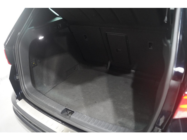 Seat Ateca 1.5 TSI FR Business Intense Navi Adaptive cruise Winterpakket Camera Parkeerassistent Elektrische klep 1e Eig. NAP